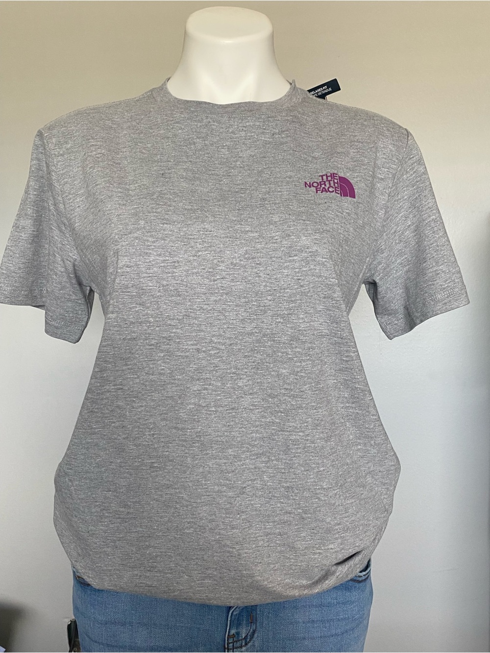 The North Face Women's Light Gray Crewneck Tee with Pink Logo